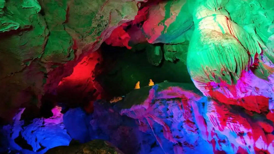 2_Xinmi Shenxian Cave