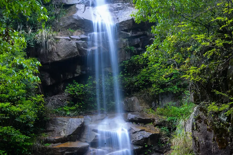 Huangling Shimen Gorge