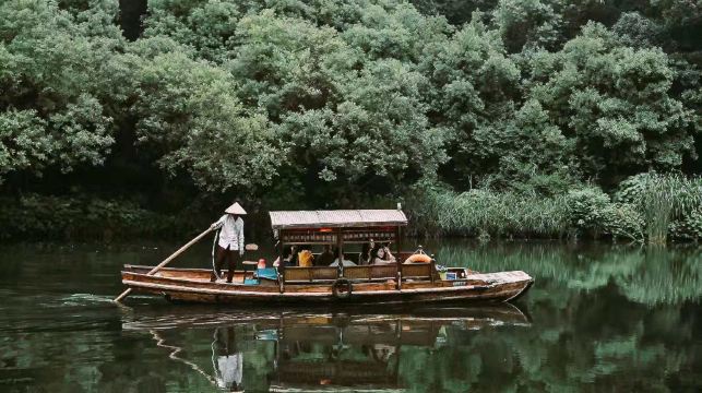 杭州景點講解服務 西湖 雷峯塔 靈隱寺 浙江省博物館等景點陪同講解 1對1服務 不拼團