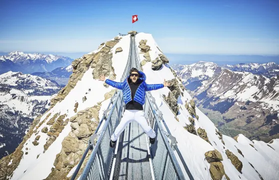 瑞士冰川3000+蒙特勒一日遊|可選含纜車票|多個城市出發