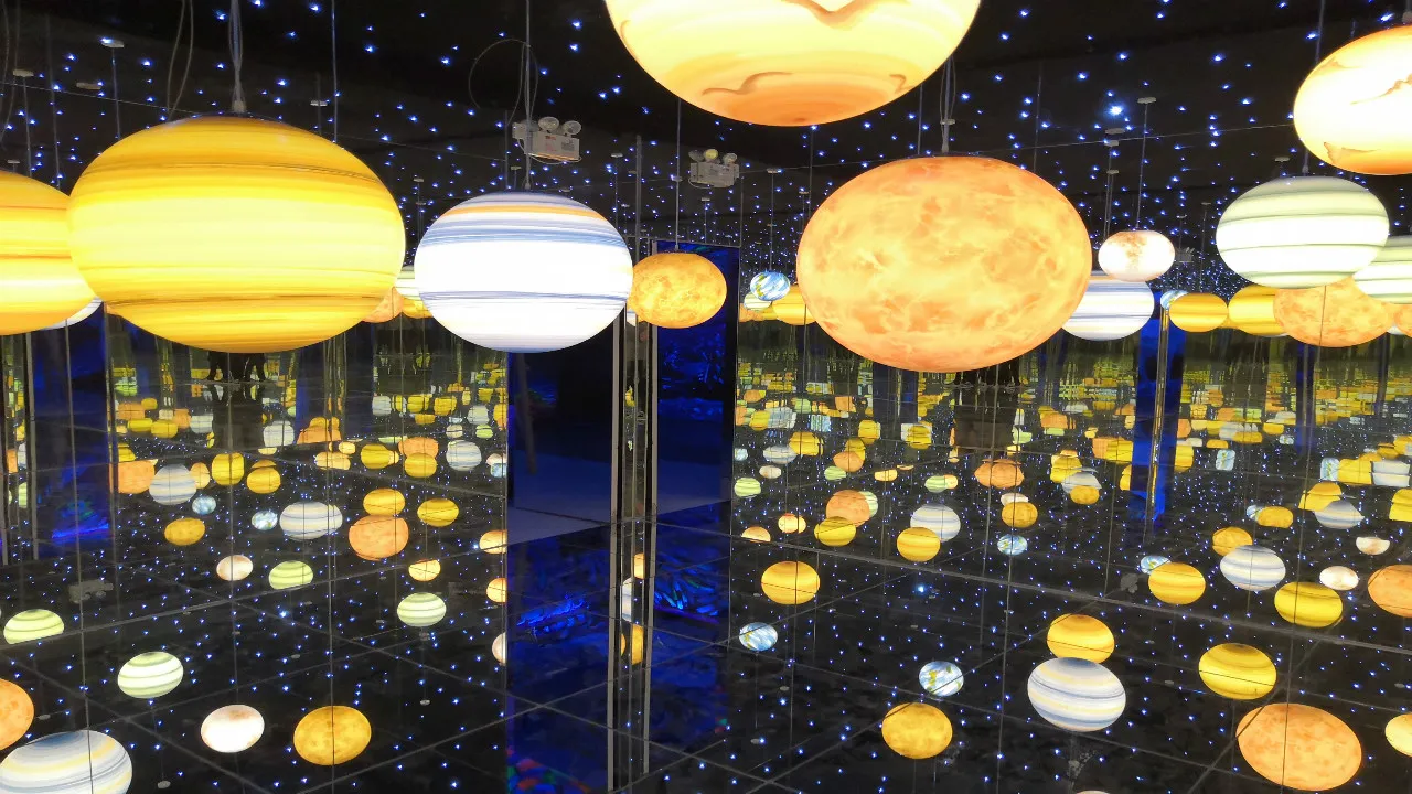 5_Shenzhen Dujiaoshou Xingkong Art Museum