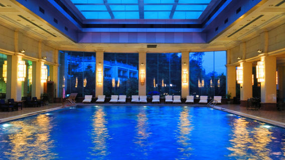 Hongzhushan Forest Hot Spring