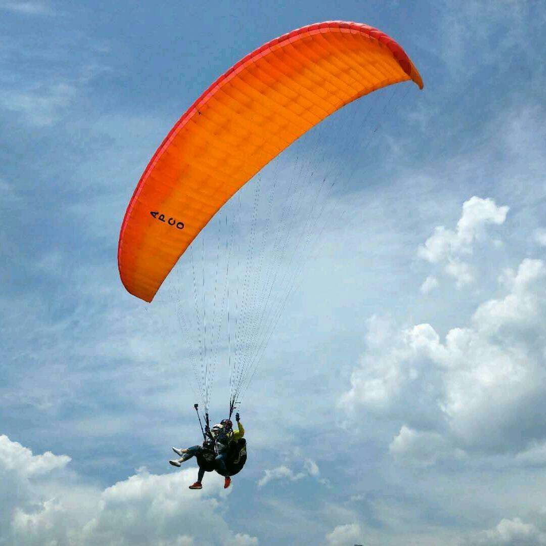新鄉輝縣滑翔俱樂部滑翔傘飛行體驗【專業教練帶飛+贈送GoPro影片拍攝】