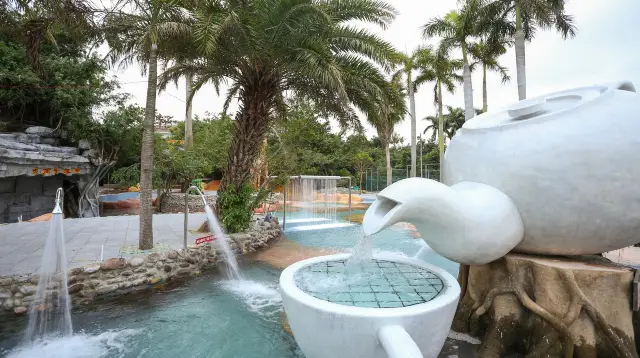 Hot Springs in Zhanjiang