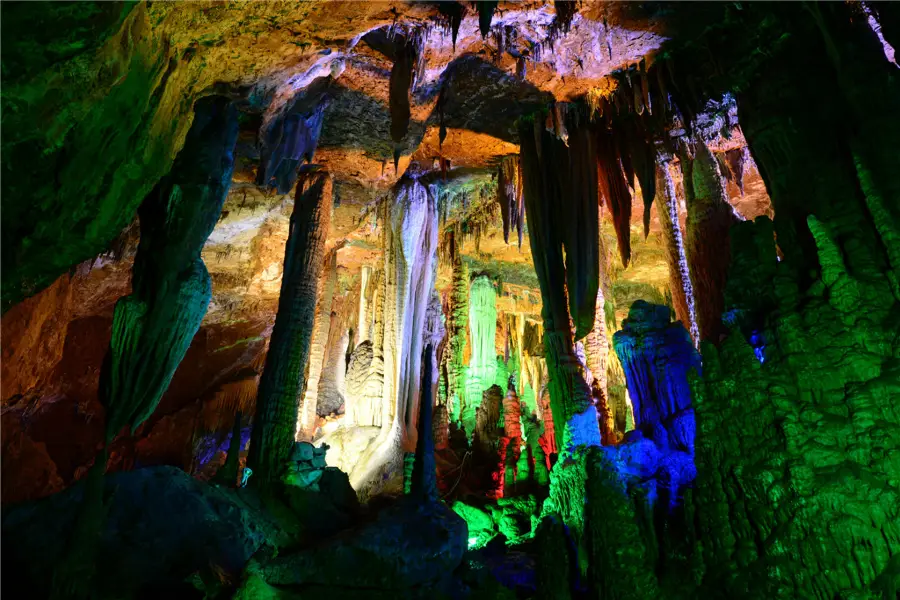 Yongfu Cave