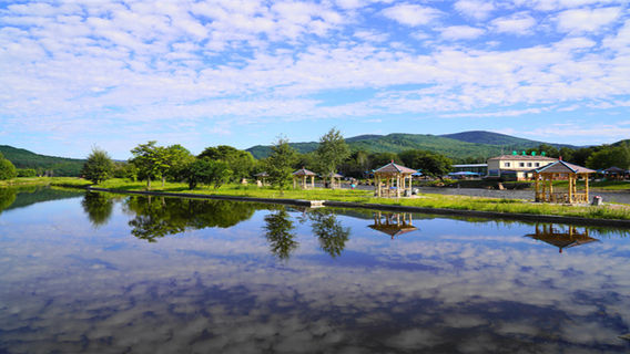 Jiufeng Mountain Yangxin Valley Tourist Resort