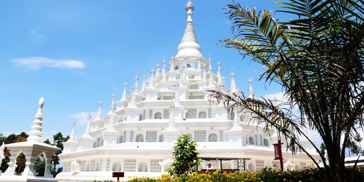 Scenic Spots of Menghuan Silver Pagoda