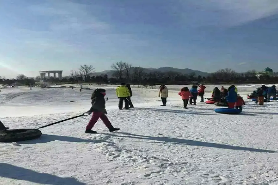 Huabin Ecological Park Ski Field