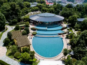 Bisheng Hot Spring