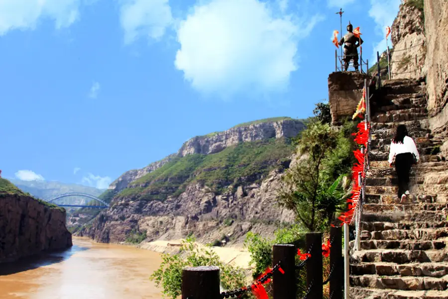 Big Ladder Cliff of the Yellow River
