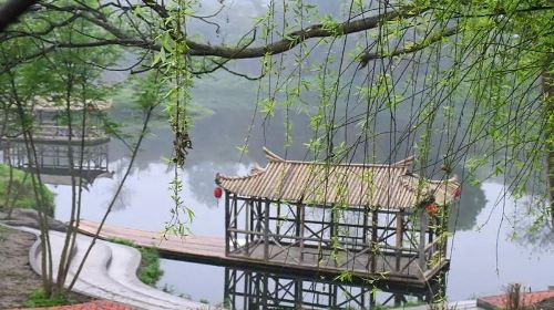 玉帶河太極島