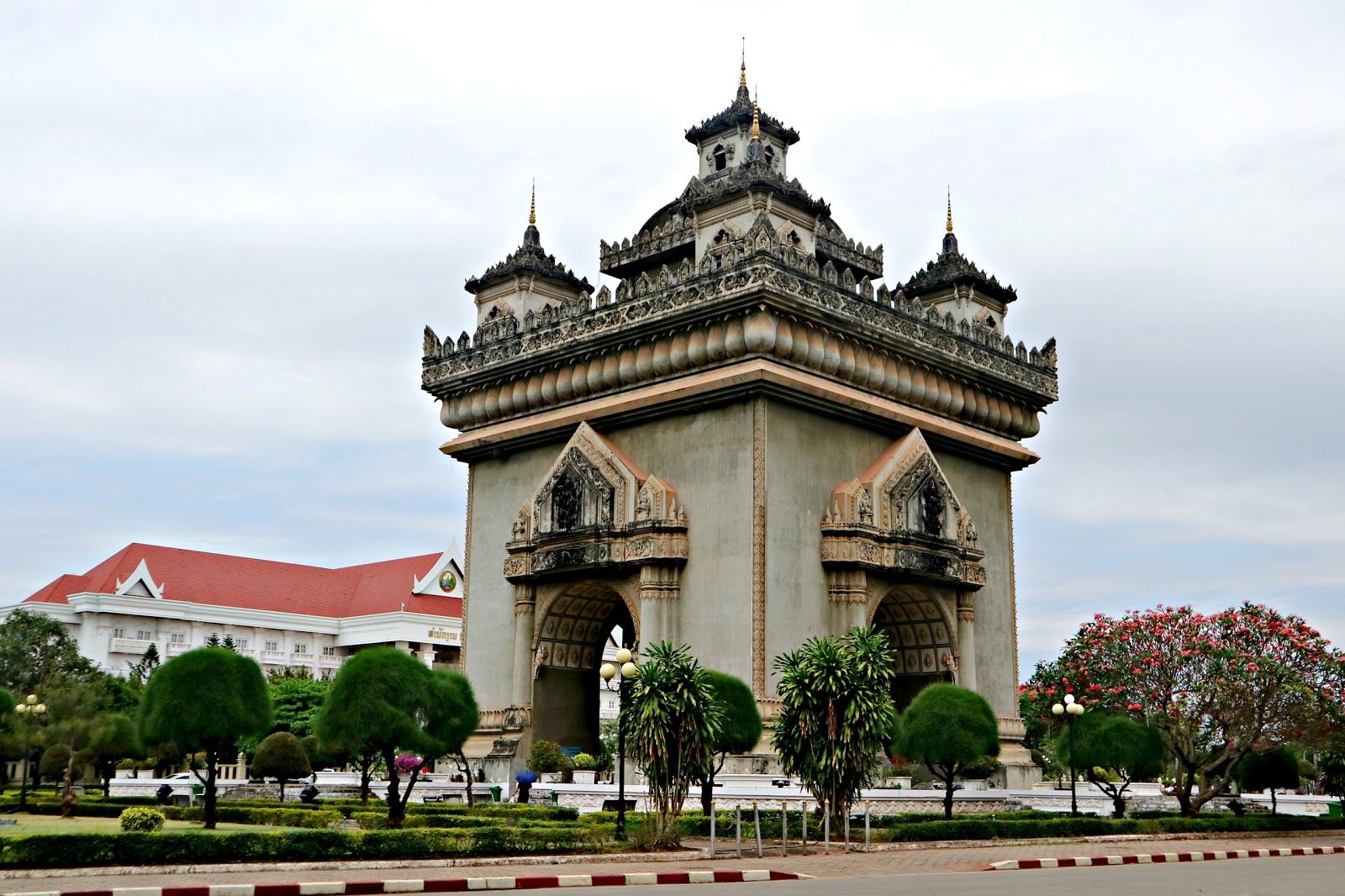 Half-day tour in Vientiane Province, Laos [Private Bicycle Tour]