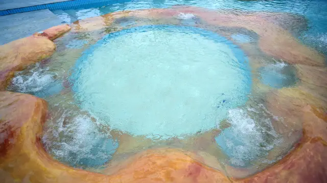 Hot Springs in Zhanjiang