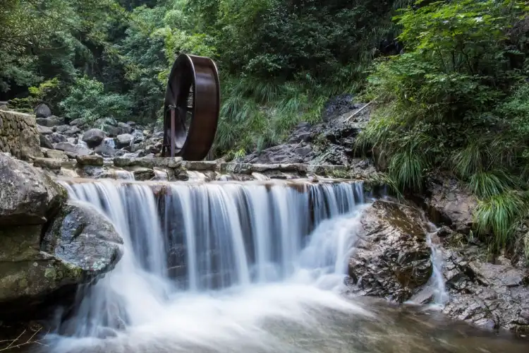 Hotels near Shenlong River Scenic Area