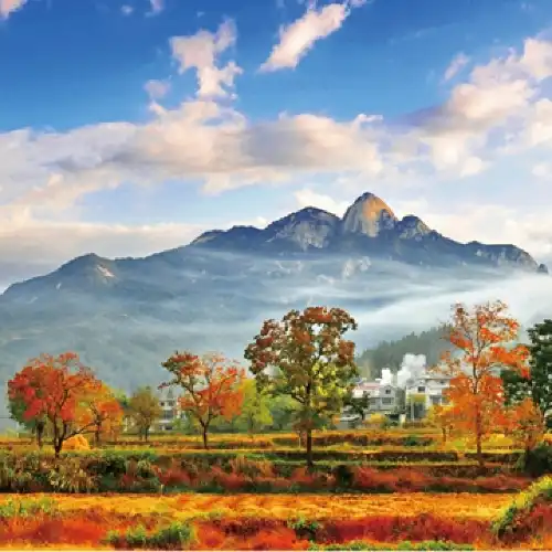 Top 10 Fall Viewing Attractions in Huanggang