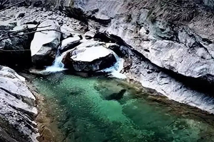 龍井峽瀑布