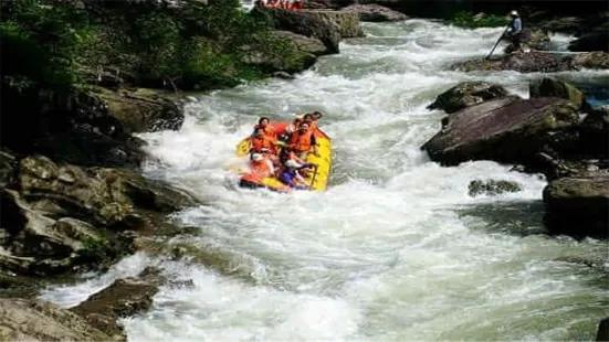 Yaoshanda Canyon Drifting