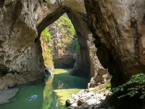 Jiudongtian Scenic Spot