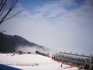 Meihuazhai Yunhai Ski Field