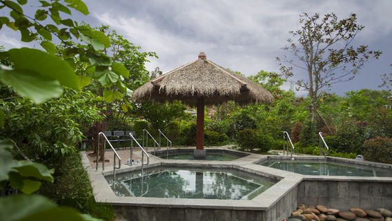 Jiuyu Hanshui Hot Spring Tourist Resort