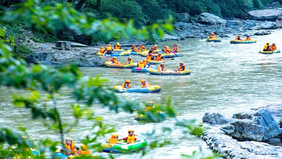 Девять футов дрейф