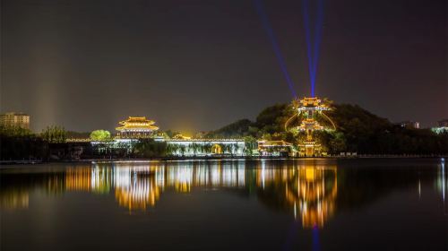 東阿薬王山