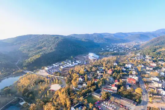 鄰近古宅驚魂(太湖古鎮店)的酒店