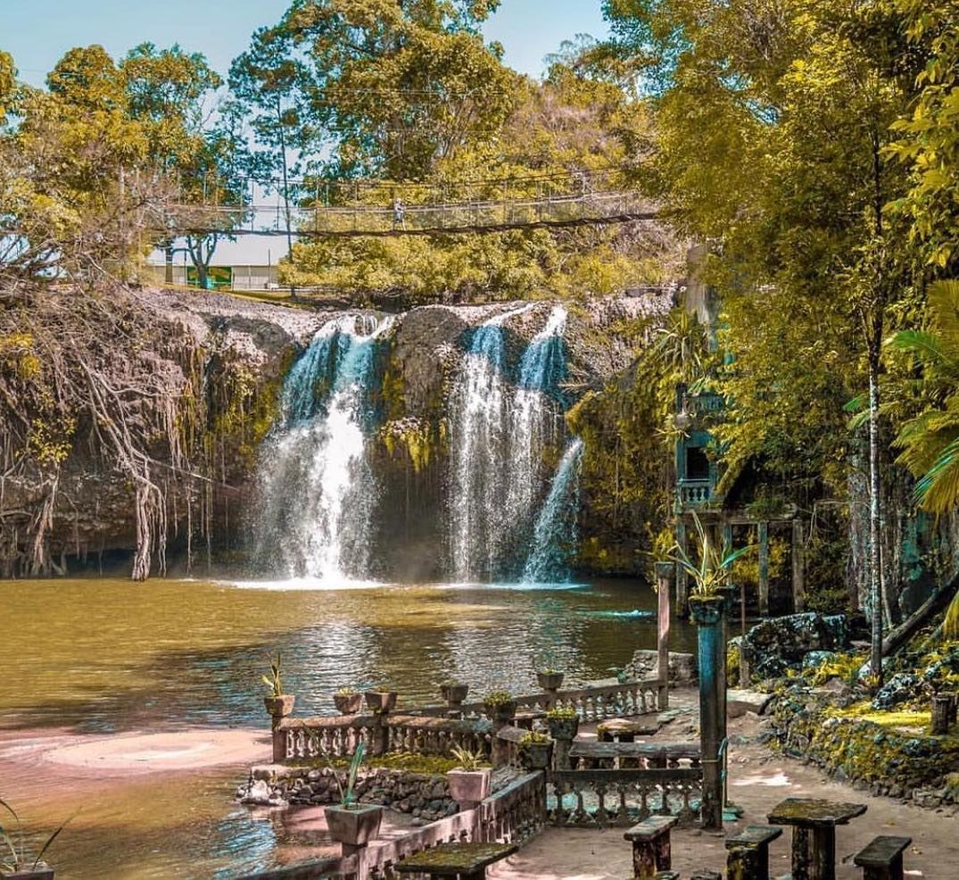 開恩茲帕羅尼拉公園+米拉米拉瀑布一日遊【包車丨天空之城】