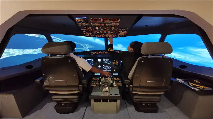 CFC 도시 비행회(상하이 징안점) 주변 호텔