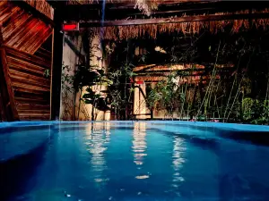 Yunjing Yard Hot Spring