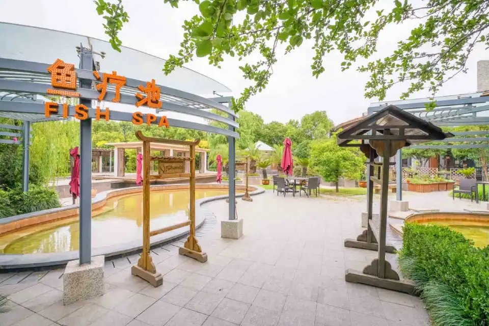 4_Phoenix Hotspring Resorts