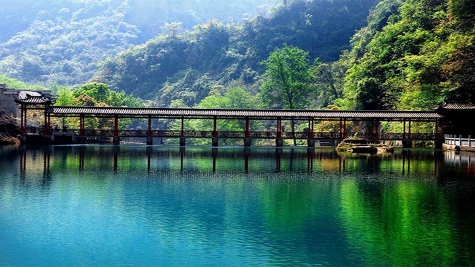 Mingfeng Mountain Scenic Area