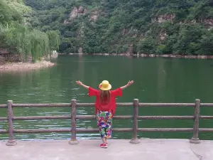 Private Day Tour to Jingdong Grand Canyon
