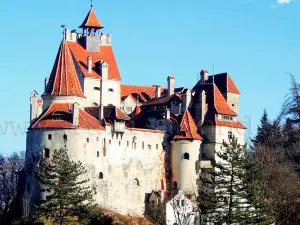Transylvania Castles Tour : Peles & Dracula's Castle from Bucharest