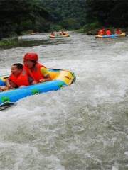 Taohuayuan Valley Rafting