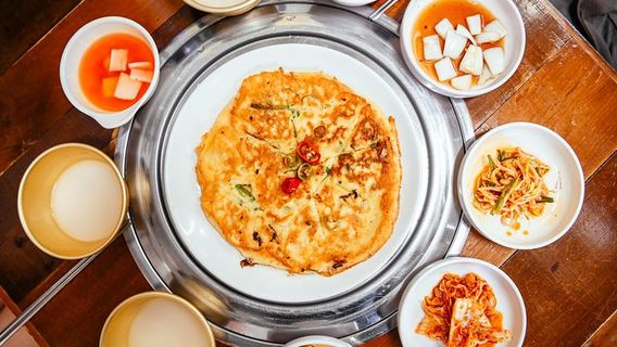The 10 Tastings of Seoul With Locals: Private Street Food Tour