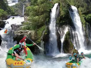 Gulong Gorge Rafting