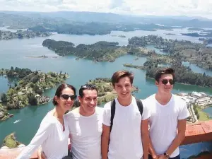 Full Day Peñol and Guatapé Private Tour from Medellin