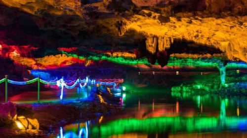 Yishui Cave