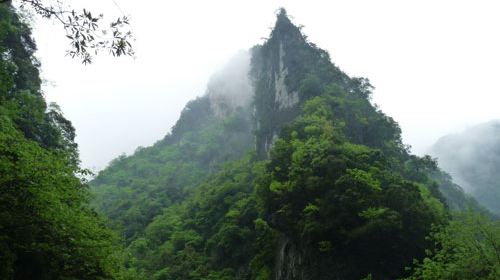 Zhongba Canyon