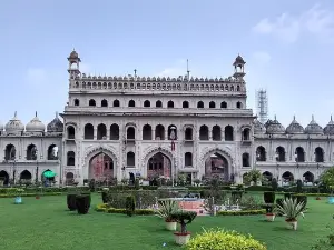 Private Custom Tour: Lucknow Sightseeing with Guide