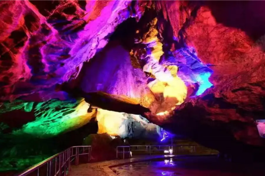 Zhushan Cave Scenic Area