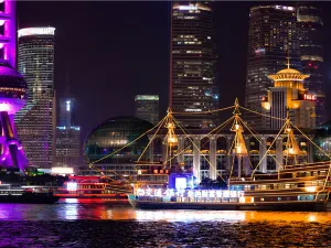Huangpu River Cruise(Shiliupu Pier)
