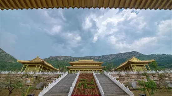 白仏山風景区