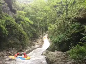 廬山西海漂流