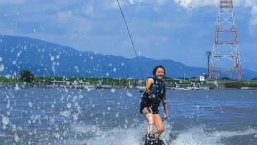福岡 一度で二度美味しい 充実のウェイクボード トランポリン体験プラン 4時間 Trip Com 福岡 一度で二度美味しい 充実のウェイクボード トランポリン体験プラン 4時間 Trip Com