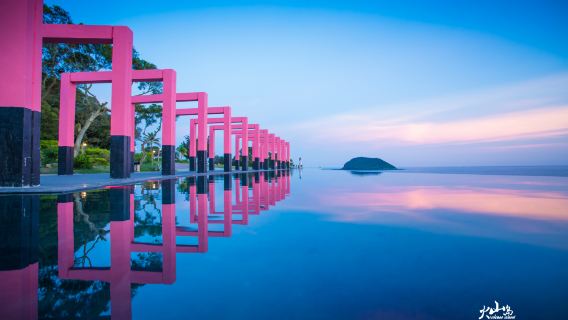 Zhangzhou Daimei Ancient Village Minnan Red Brick Buildings + Volcanic Island Private Group Private Guided One-Day Tour from Xiamen City