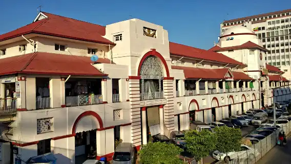 Myanmar Yangon Region Sule Pagoda + Chawlakyi Reclining Buddha Temple + Aung San Market one-day tour