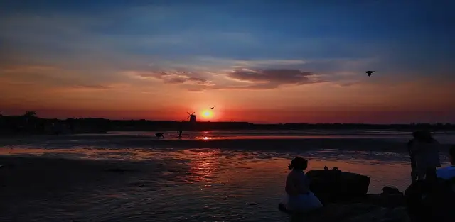 Sunrise Sightseeing in Qinhuangdao