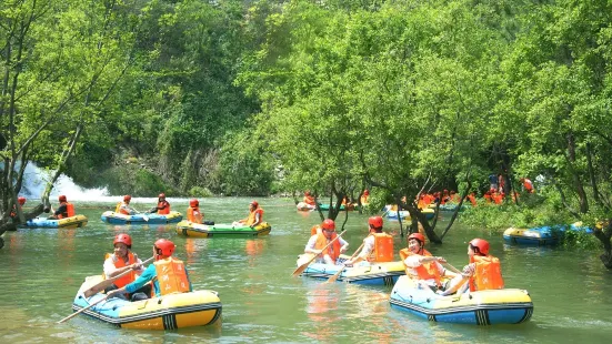 Dahong Mountain Drifting